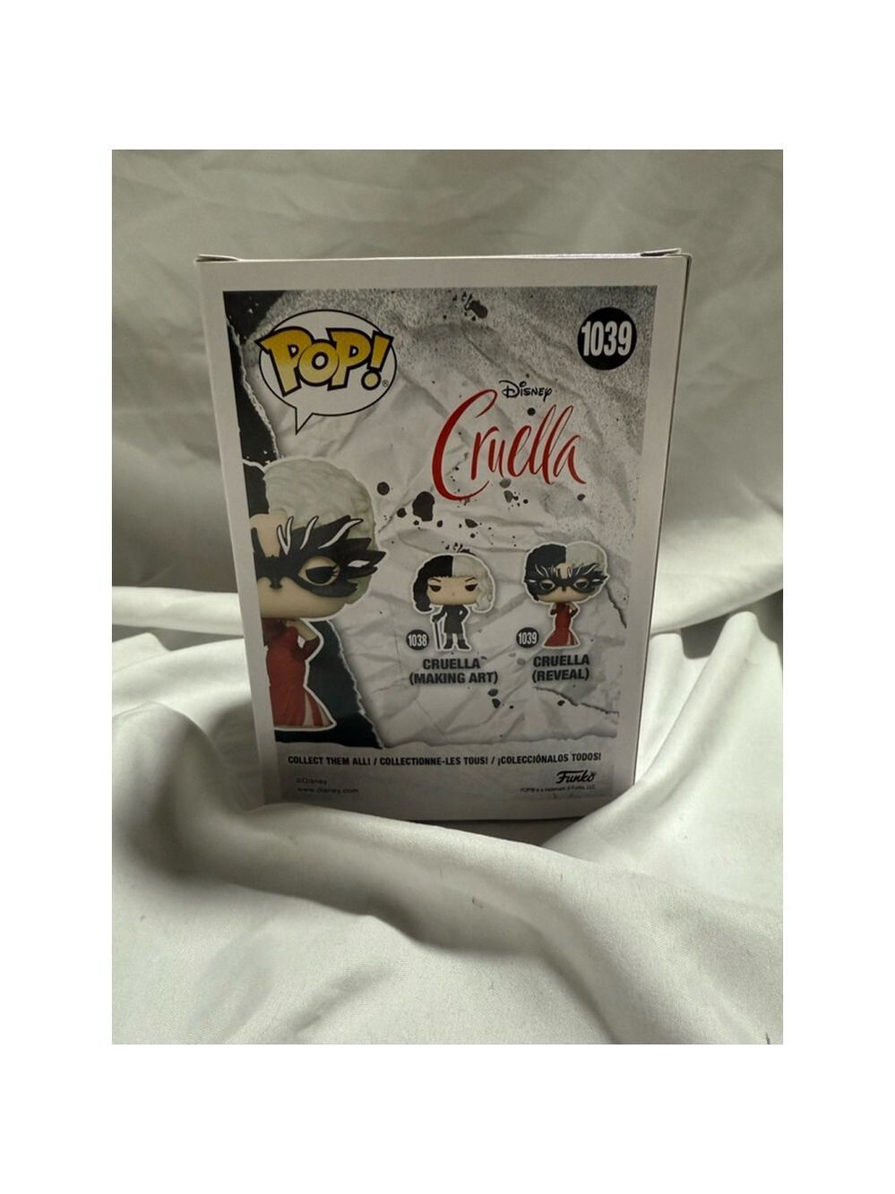 Funko Pop! Disney Cruella (Reveal) Vinyl Figure #1039 - Picture 3 of 6